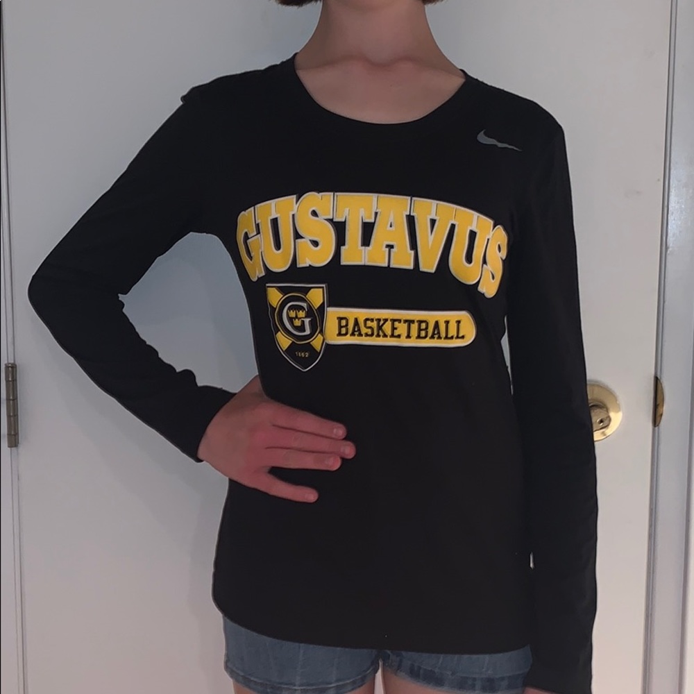 NIKE gustavus basketball shirt